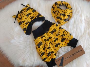 3- teiliges Set aus Pumphose, Mütze und Tuch "Baustelle" Gr. 50