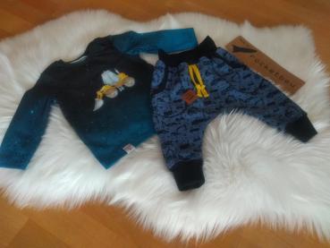 2-teiliges Set aus Langarm-Shirt und Pumphose Bagger Gr. 74