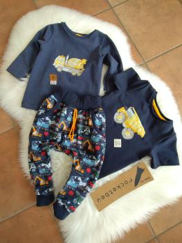 Set Langarmshirt, T-Shirt und Pumphose Gr. 80