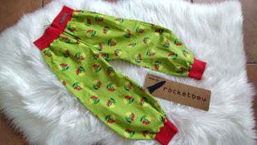 Pumphose Piratenpapagei Gr. 92